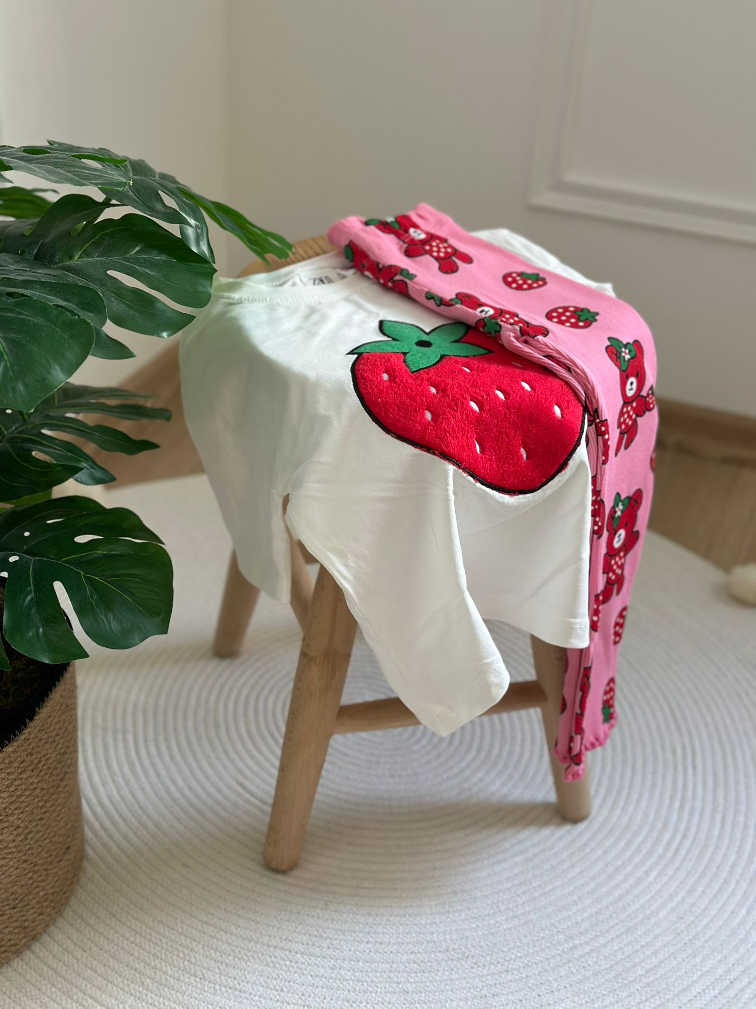 Strawberry Teddy Taytlı Takım