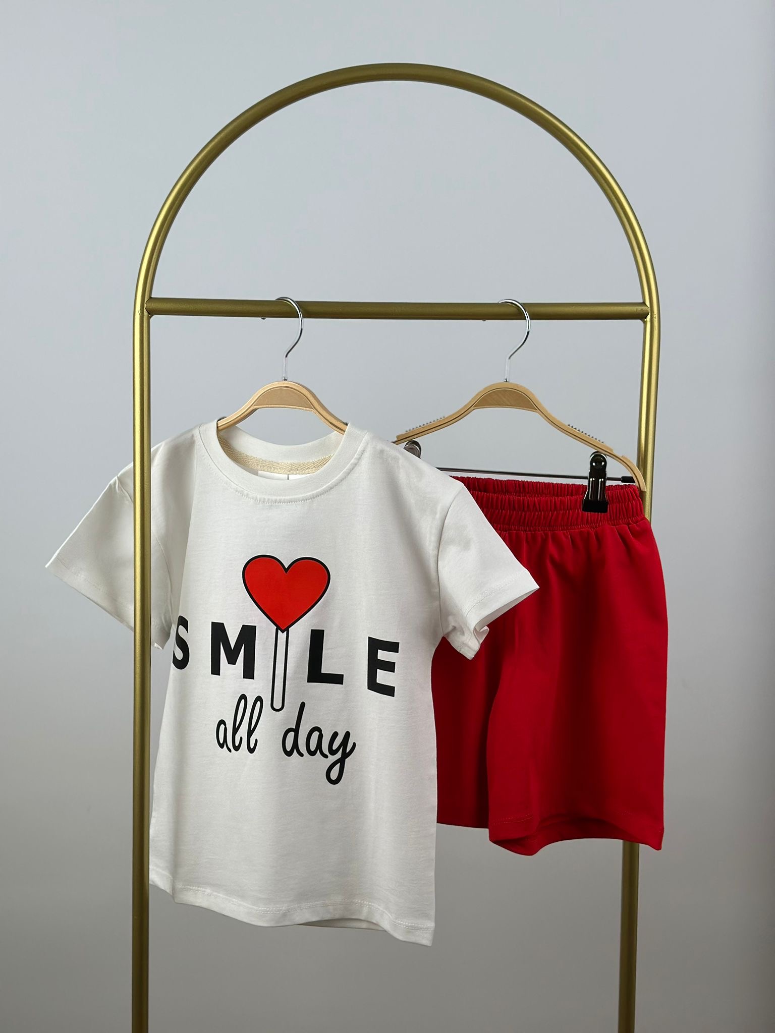 Smile All Day Baskılı Şortlu Takım