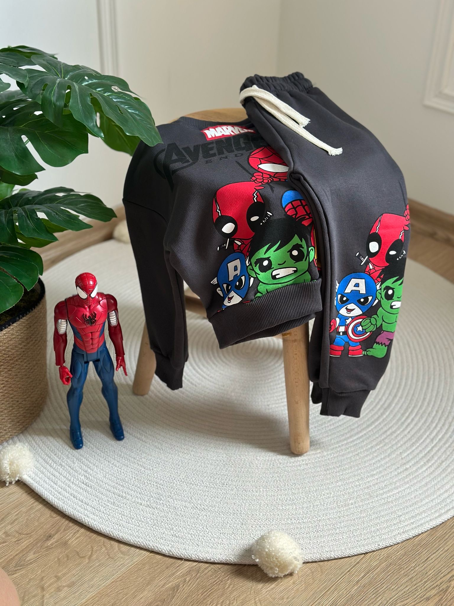 Füme Avengers Figür Baskılı Eşofman Takımı