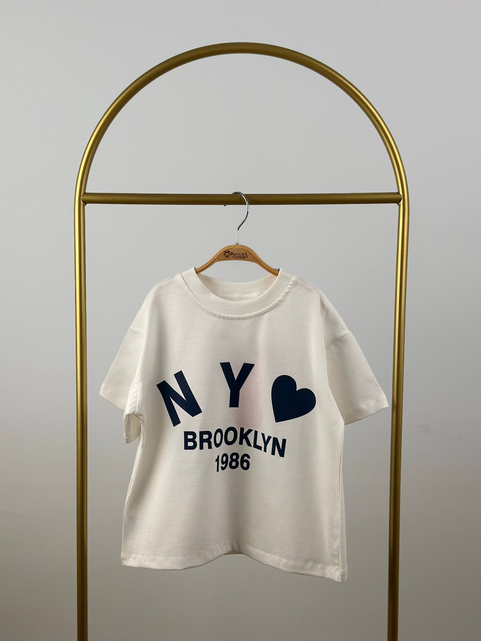 New York Kalp Detaylı T-Shirt