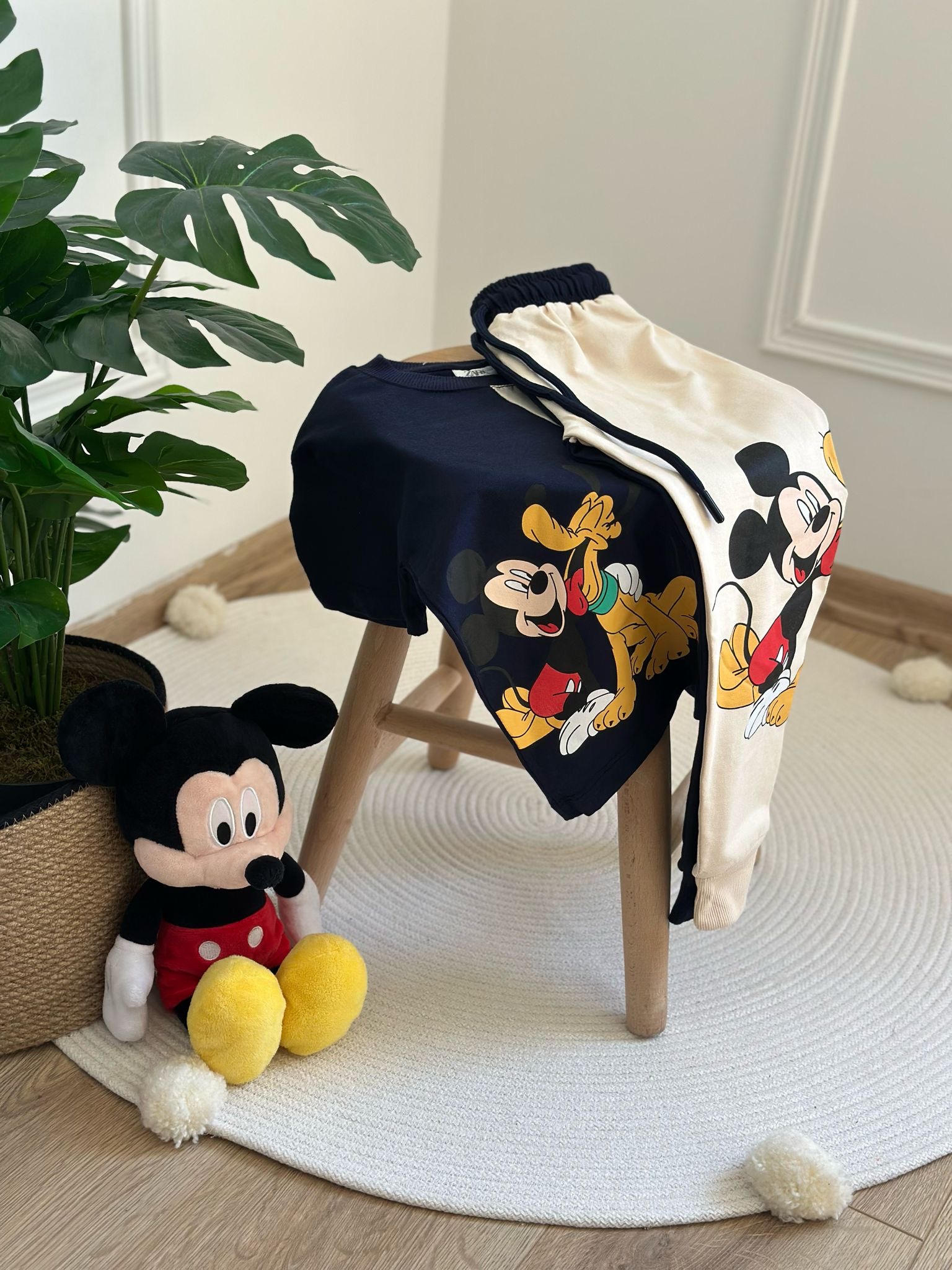 Çok Renkli Mickey Friends Eşofman Takımı