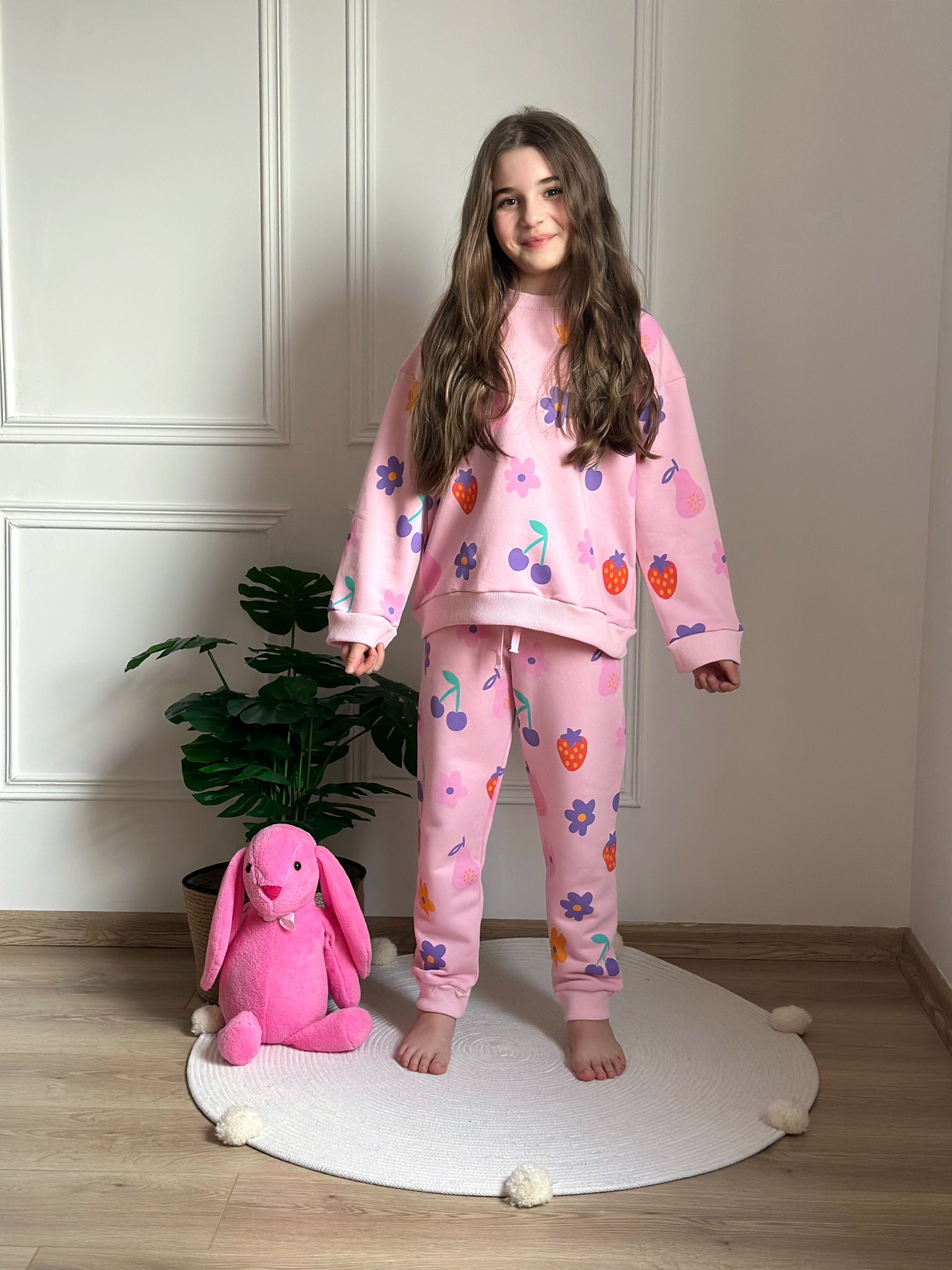 Pembe Renkli Baskılı Eşofman Takımı