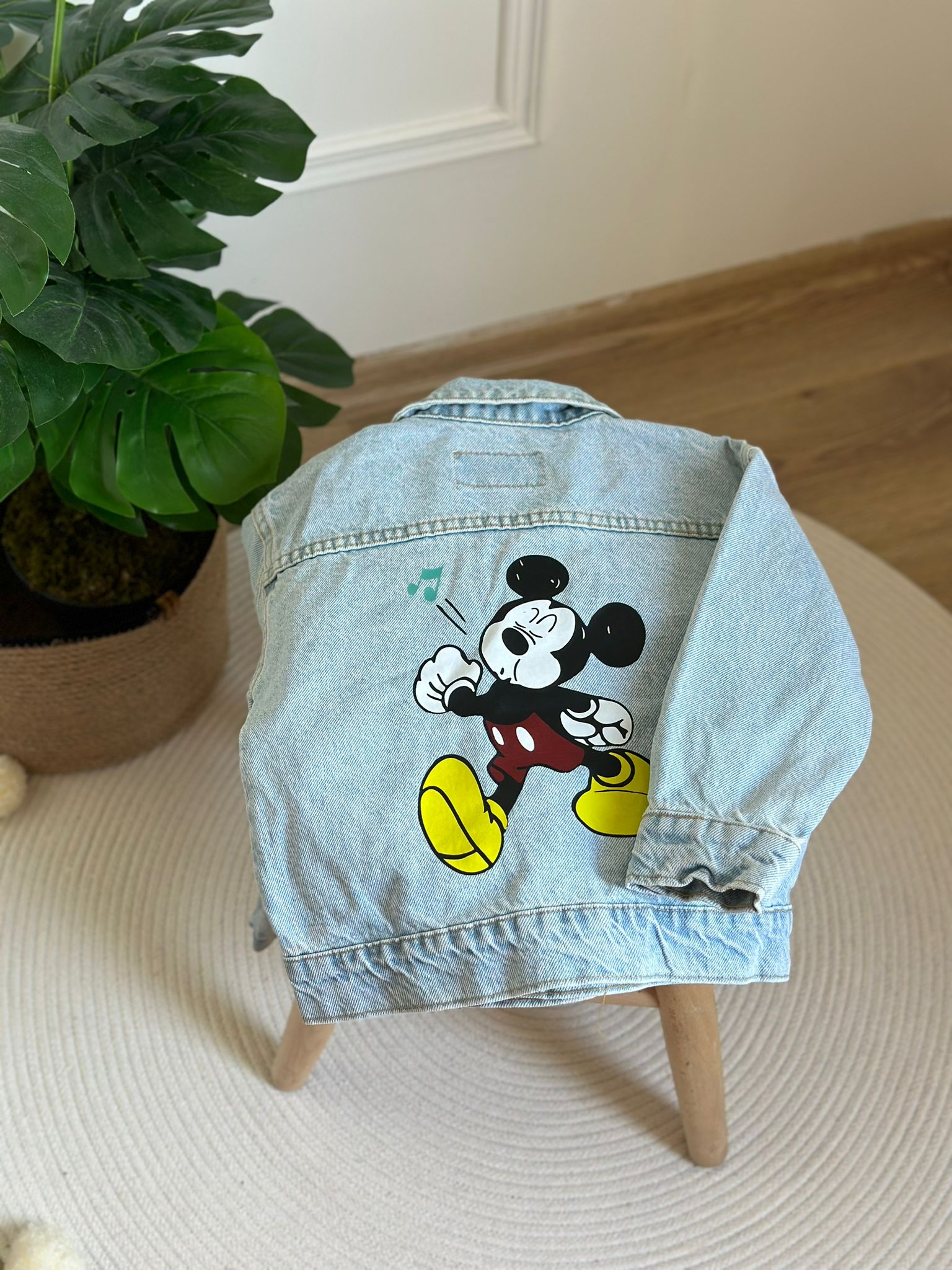 Mickey Mouse Sırt Baskılı Kot Ceket