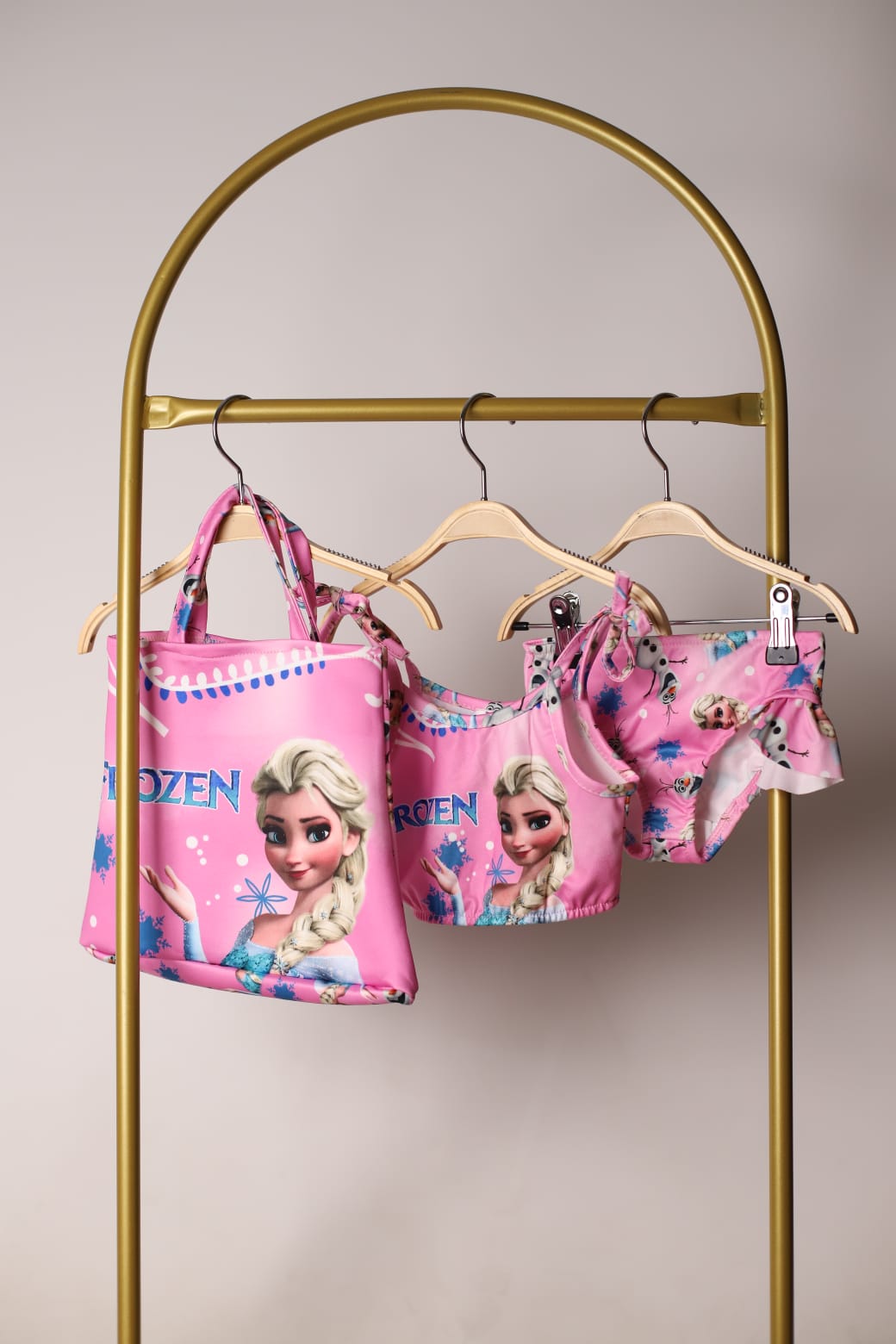 Pembe Frozen Çantalı Mayo