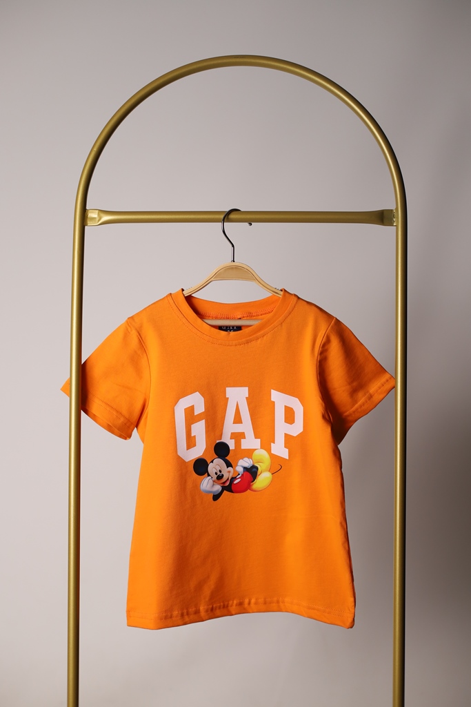 Turuncu Mickey Baskılı Gap Tişört