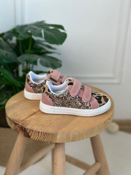 %100 Deri, Pembe Leopar Ve Yaldız Detaylı Ortopedik Taban Sneaker