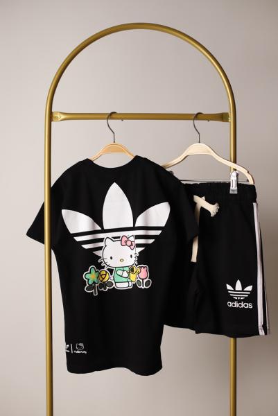 Siyah Hello Kitty Spor Logolu Şortlu Takım