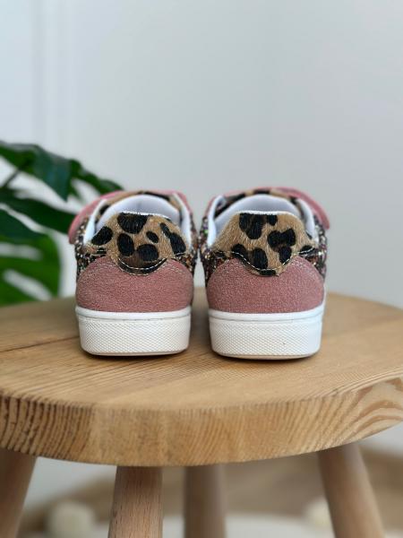 %100 Deri, Pembe Leopar Ve Yaldız Detaylı Ortopedik Taban Sneaker